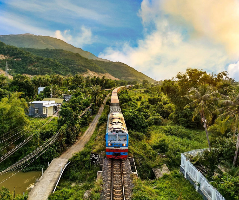 Railways in Vietnam